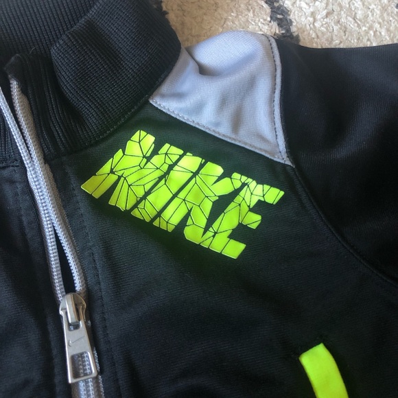 Nike toddler set - Picture 4 of 12